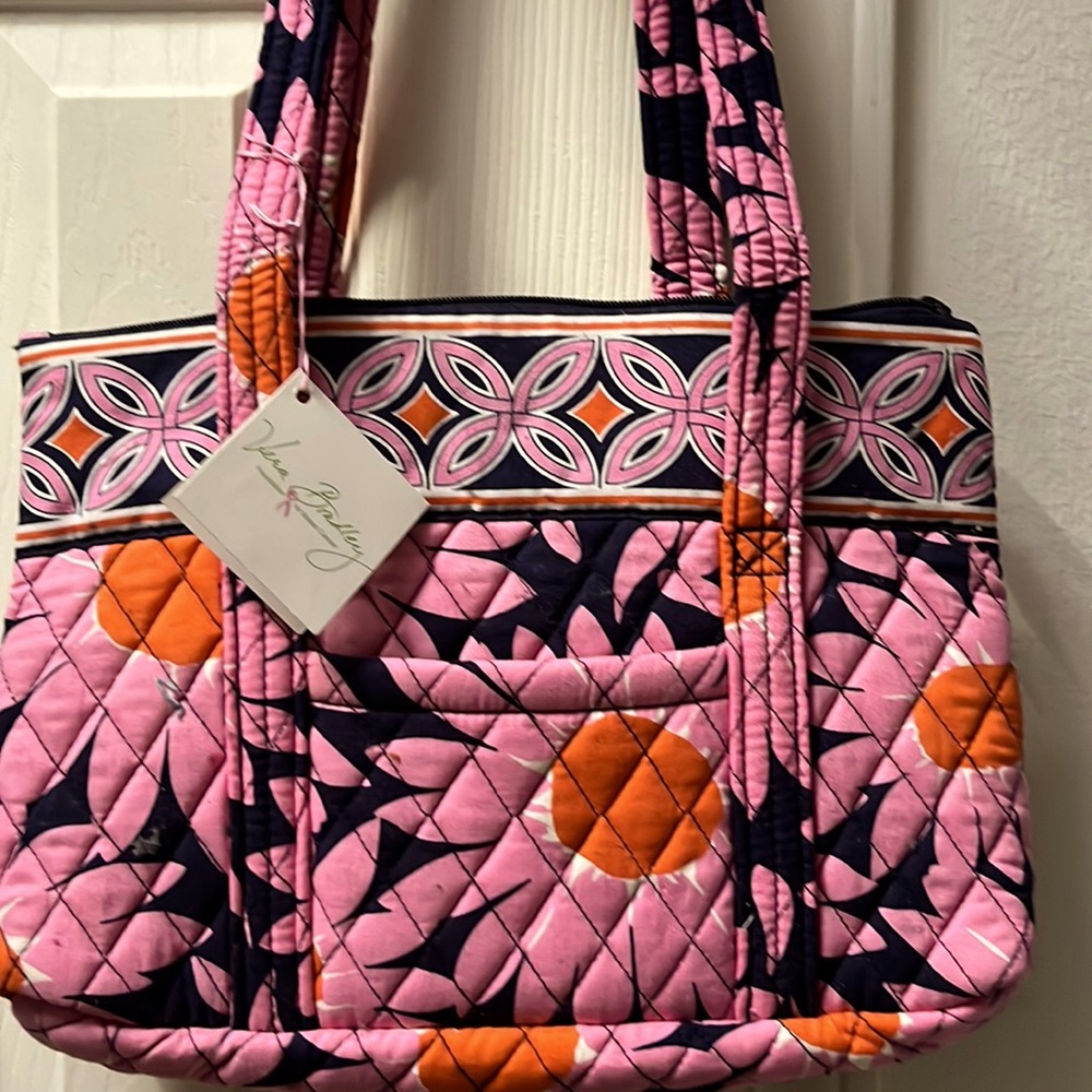 Vera Bradley Little Betsy Loves Me Pattern Small Tote Bag